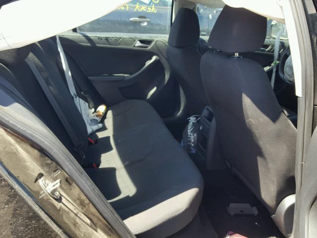 3VW2K7AJXFM256104 - 2015 VOLKSWAGEN JETTA BASE შავი ფოტო 6