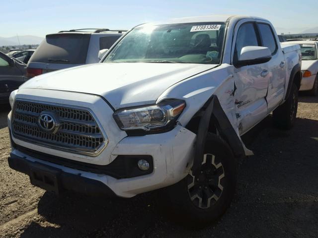 3TMCZ5AN2GM025130 - 2016 TOYOTA TACOMA DOU WHITE photo 2