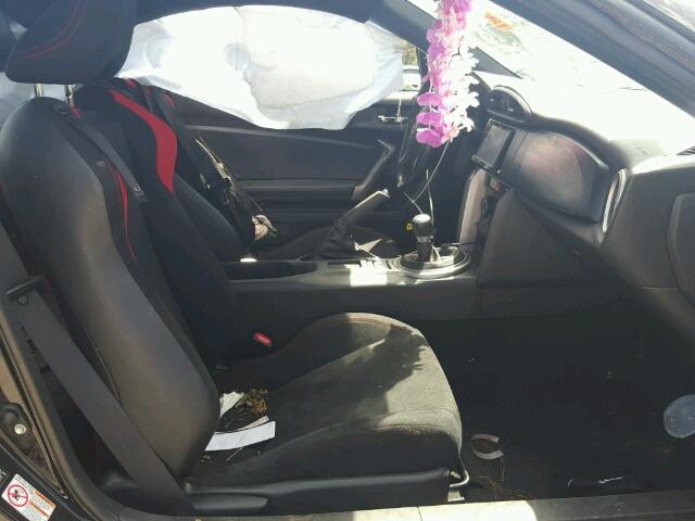 JF1ZNAA11D2727198 - 2013 TOYOTA SCION FR-S შავი ფოტო 5