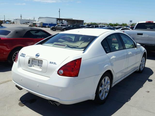 1N4BA41E18C824306 - 2008 NISSAN MAXIMA SE WHITE photo 4