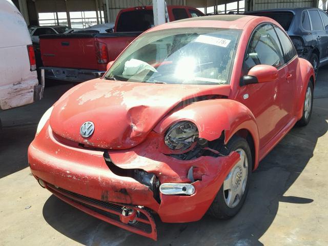 3VWCT21C71M410380 - 2001 VOLKSWAGEN NEW BEETLE 红色 照片 2