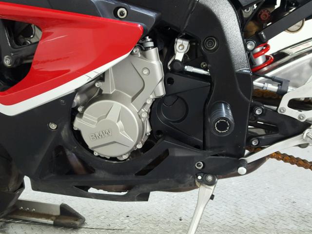WB1053400EZL19024 - 2014 BMW S 1000 RR TWO TONE photo 11