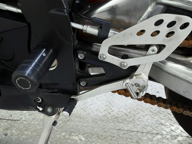 WB1053400EZL19024 - 2014 BMW S 1000 RR TWO TONE photo 15