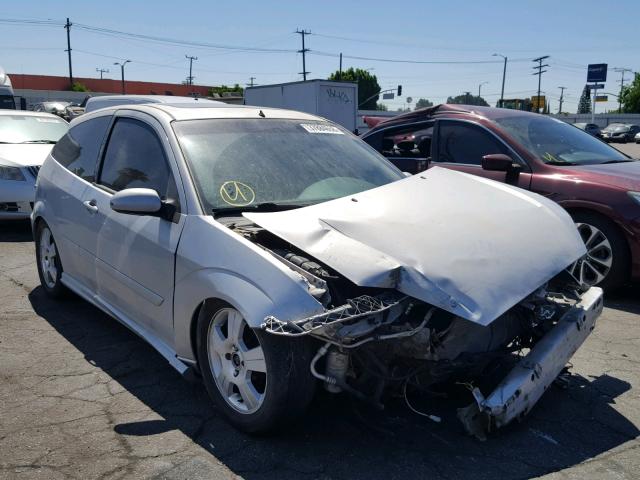 3FAHP395X2R235738 - 2002 FORD FOCUS SVT SILVER photo 1