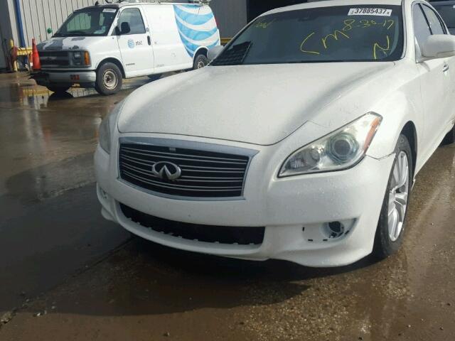 JN1BY1AP1DM511737 - 2013 INFINITI M37 WHITE photo 9