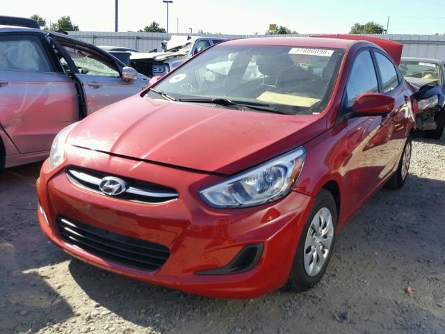 KMHCT4AE4GU091648 - 2016 HYUNDAI ACCENT SE RED photo 2