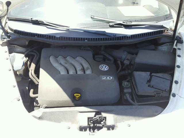 3VWCK21C02M401704 - 2002 VOLKSWAGEN NEW BEETLE 白色 照片 7