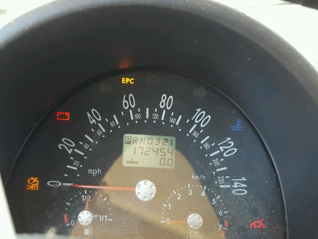 3VWCK21C02M401704 - 2002 VOLKSWAGEN NEW BEETLE 白色 照片 8