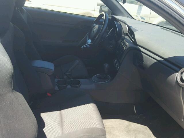 JTKJF5C71C3037109 - 2012 TOYOTA SCION TC 银色 照片 5