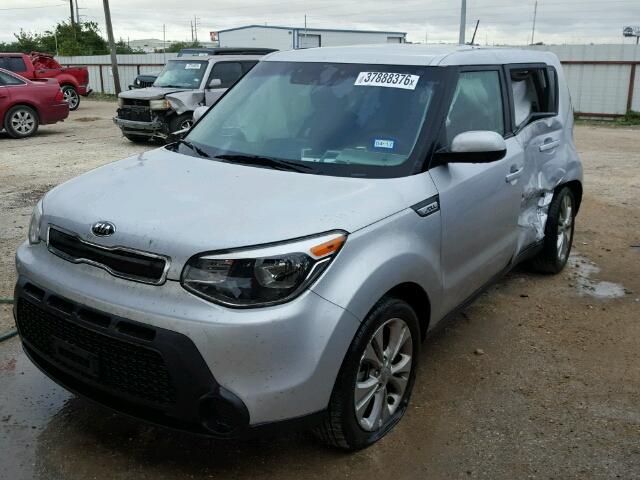 KNDJP3A59F7788188 - 2015 KIA SOUL PLUS SILVER photo 2