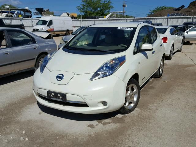 JN1AZ0CP1CT025269 - 2012 NISSAN LEAF SV BEIGE photo 2