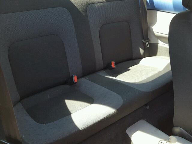 3VWBB61C4WM044438 - 1998 VOLKSWAGEN NEW BEETLE 蓝色 照片 6