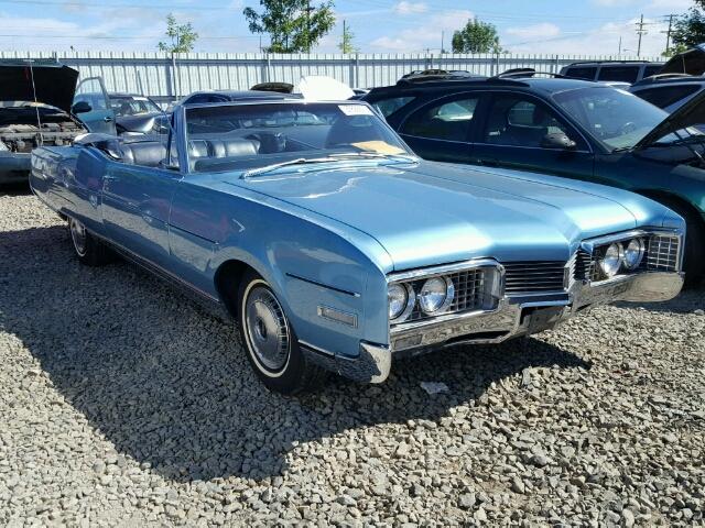 384677M344382 - 1967 OLDSMOBILE NINETY-EIG BLUE photo 1