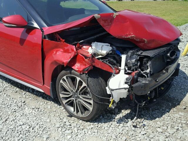 KMHTC6AE4GU278707 - 2016 HYUNDAI VELOSTER T RED photo 9