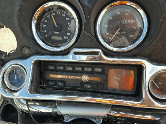 1HD1FCW161Y642017 - 2001 HARLEY-DAVIDSON FLHTCUI BLACK photo 8