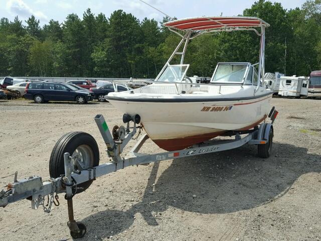 BWCWA012T495 - 1995 BOST BOAT RED photo 2