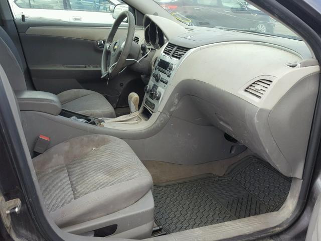 1G1ZB5EB6A4139044 - 2010 CHEVROLET MALIBU LS Boz foto 5