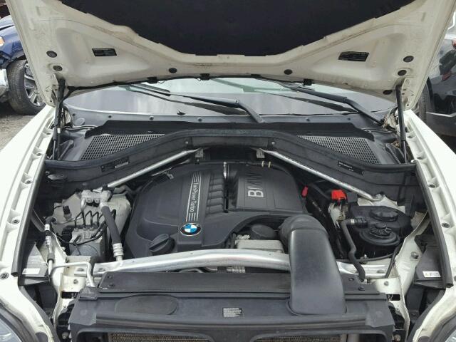5UXZV4C50DL993381 - 2013 BMW X5 XDRIVE3 WHITE photo 7