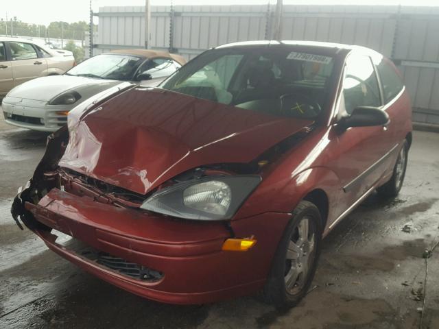 3FAFP31343R116943 - 2003 FORD FOCUS ZX3 RED photo 2