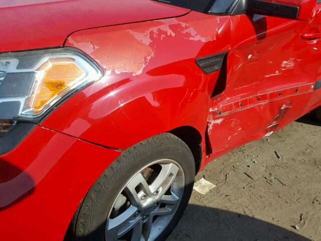 KNDJT2A27B7244505 - 2011 KIA SOUL + RED photo 9