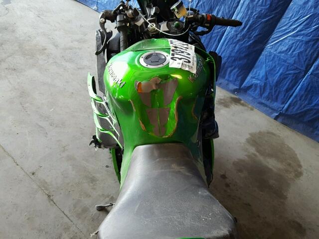 JKBZXNF13FA010644 - 2015 KAWASAKI ZX1400 F GREEN photo 5