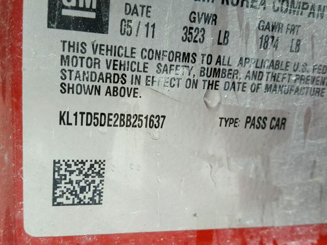 KL1TD5DE2BB251637 - 2011 CHEVROLET AVEO LS RED photo 10