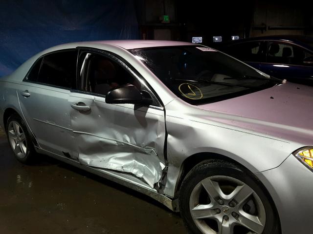 1G1ZB5E18BF115289 - 2011 CHEVROLET MALIBU LS Gümüş foto 9