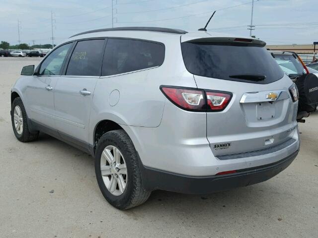 1GNKRGKDXDJ261344 - 2013 CHEVROLET TRAVERSE L SILVER photo 3