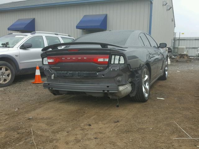 2C3CDXCT0DH725930 - 2013 DODGE CHARGER R/ GRAY photo 4
