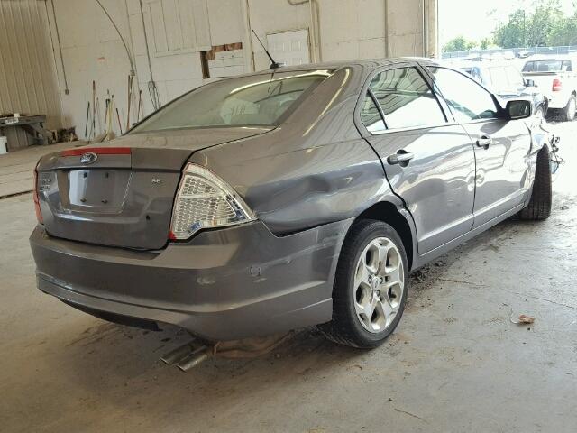 3FAHP0HA6AR362515 - 2010 FORD FUSION CHARCOAL photo 4