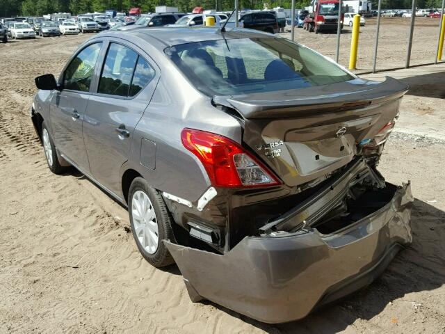 3N1CN7AP6GL895402 - 2016 NISSAN VERSA S GRAY photo 3