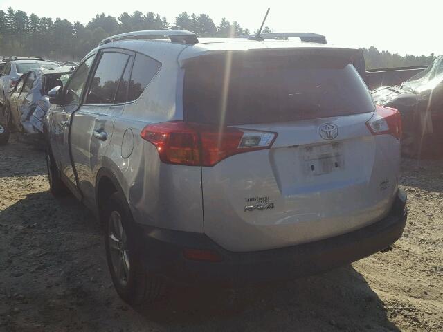 JTMRFREVXFJ034688 - 2015 TOYOTA RAV4 SILVER photo 3