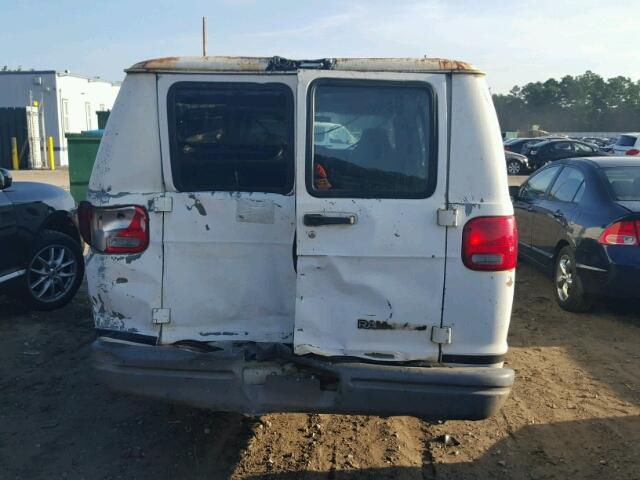 2B7HB11Y7YK101053 - 2000 DODGE RAM VAN B1 WHITE photo 9