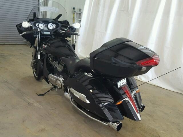 5VPTW36N8G3053068 - 2016 VICTORY MOTORCYCLES CROSS COUN BLACK photo 3