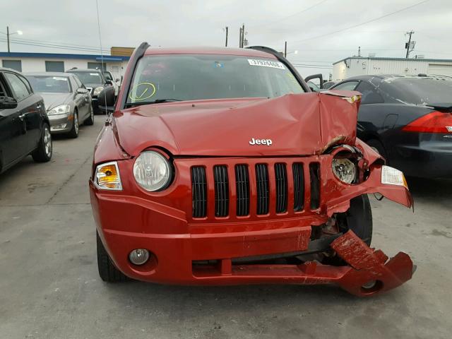 1J8FT47W07D420646 - 2007 JEEP COMPASS RED photo 9