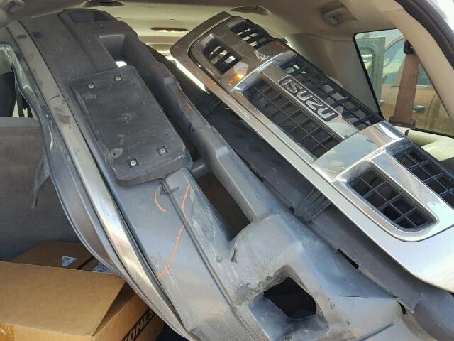 4NUES16S766700638 - 2006 ISUZU ASCENDER S 银色 照片 9