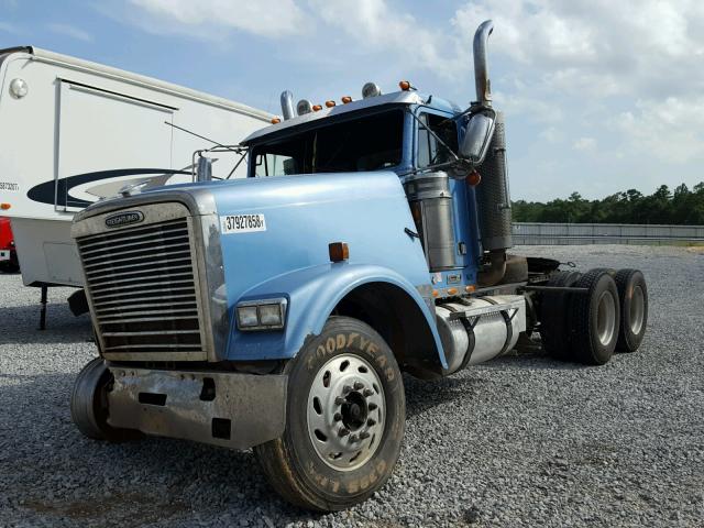 1FUJAPCK27DY79410 - 2007 FREIGHTLINER CONVENTION BLUE photo 2