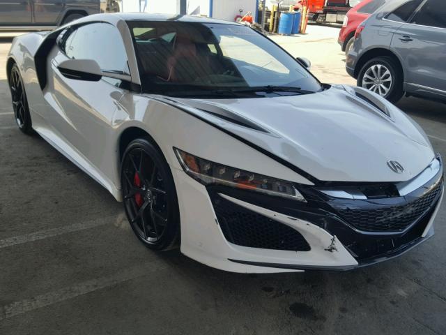 19UNC1B05HY000770 - 2017 ACURA NSX WHITE photo 1