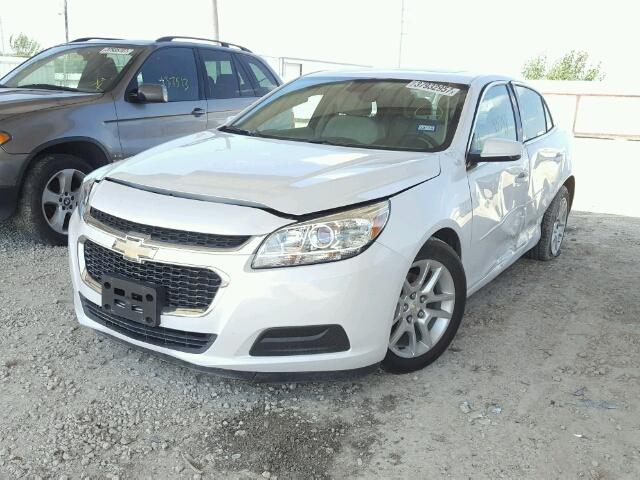 1G11C5SL4FU118630 - 2015 CHEVROLET MALIBU 1LT WHITE photo 2