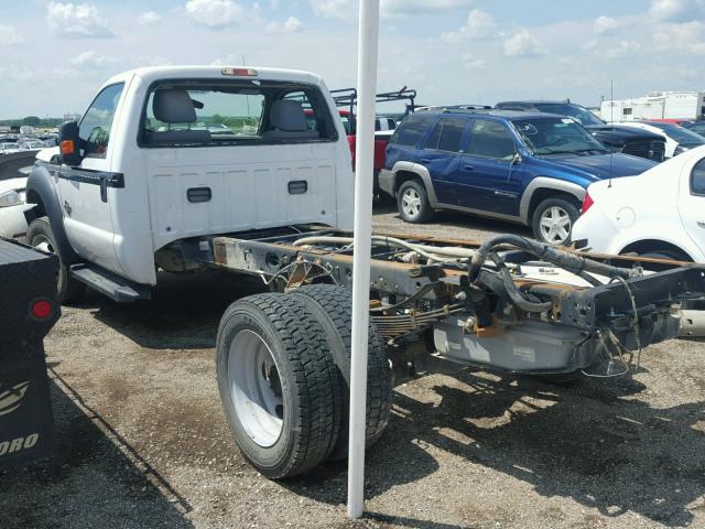 1FDUF5GT8CEC31289 - 2012 FORD F550 SUPER WHITE photo 3