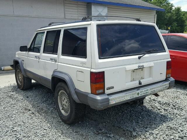 1J4FJ78SXTL263325 - 1996 JEEP CHEROKEE C WHITE photo 3