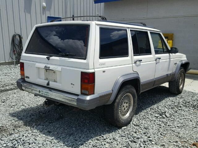 1J4FJ78SXTL263325 - 1996 JEEP CHEROKEE C WHITE photo 4