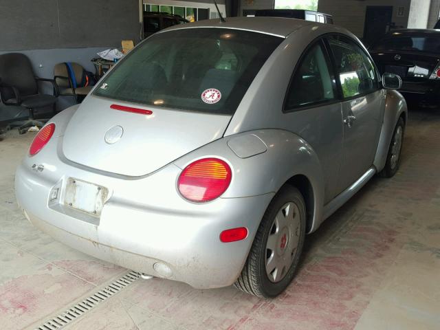 3VWBP21C83M417163 - 2003 VOLKSWAGEN NEW BEETLE 银色 照片 4