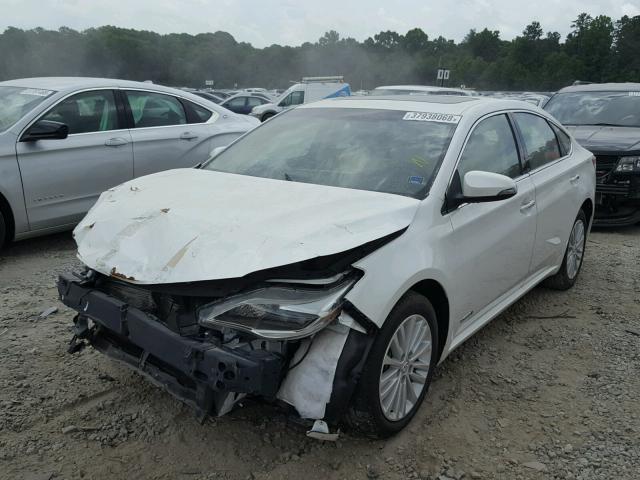 4T1BD1EB4FU046733 - 2015 TOYOTA AVALON HYB WHITE photo 2