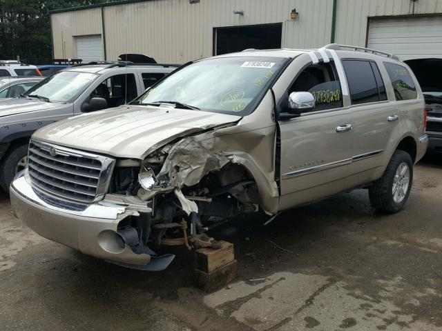 1A8HX58N78F151639 - 2008 CHRYSLER ASPEN LIMI GOLD photo 2