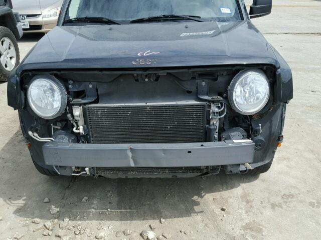 1J4NT2GB0AD659992 - 2010 JEEP PATRIOT SP BLACK photo 9