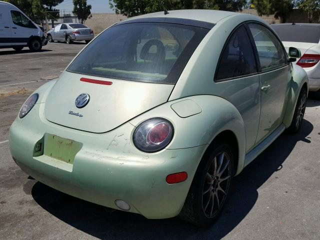 3VWDD21C0YM438405 - 2000 VOLKSWAGEN NEW BEETLE 绿色 照片 4