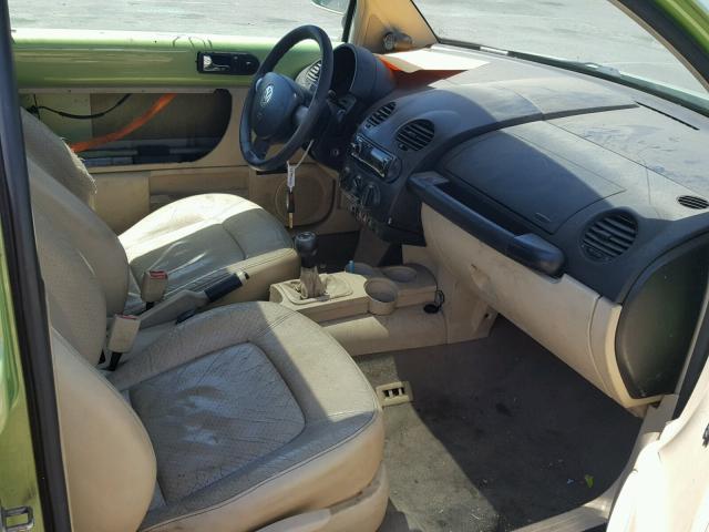 3VWDD21C0YM438405 - 2000 VOLKSWAGEN NEW BEETLE 绿色 照片 5