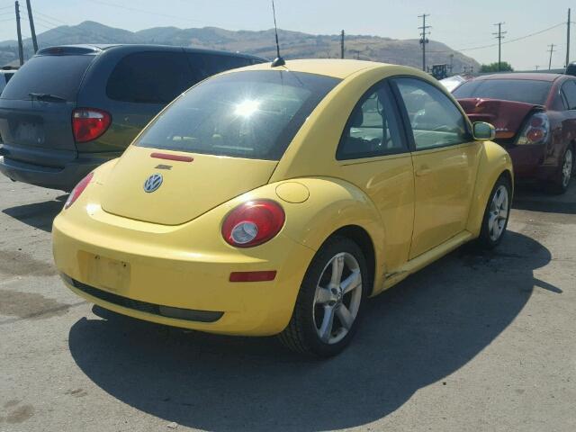 3VWSW31C66M417417 - 2006 VOLKSWAGEN NEW BEETLE Sarı foto 4