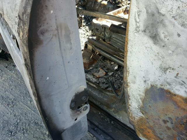 1D4HD58D84F175081 - 2004 DODGE DURANGO LI BURN photo 10